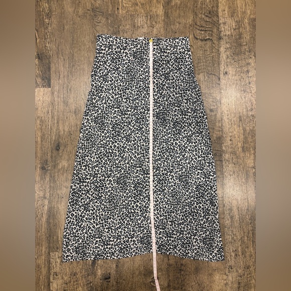 Brandy Melville Black/Blue and Cream Animal Print Skirt - Picture 7 of 9